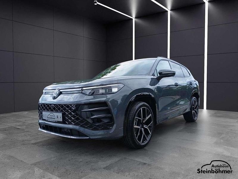 Neu VW Tayron R-line 193 PS (141 kW) 2025 Delfingrau (grau) SUV