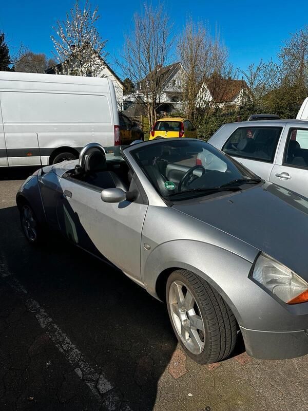 Silber Gebraucht 2002 Ford StreetKa Cabrio | 1.900 € - Bild 1/4