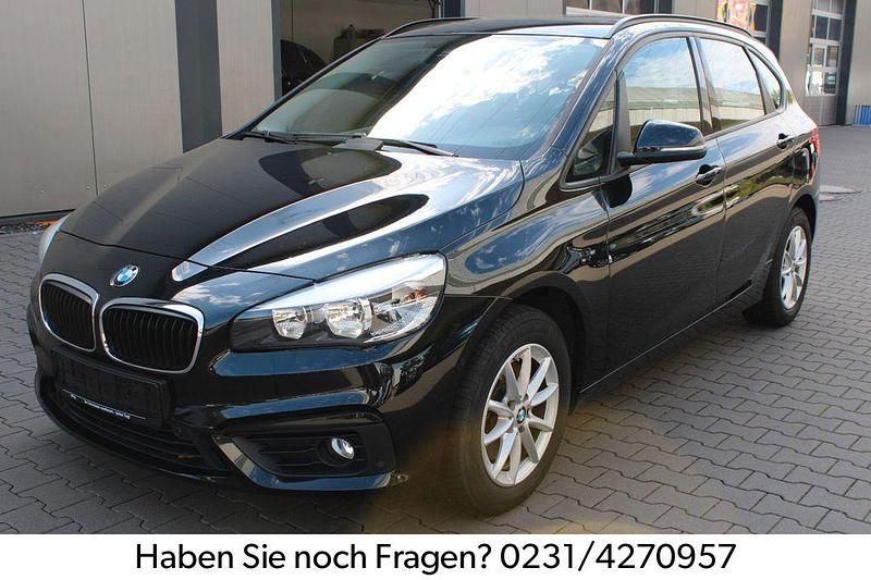 Gebraucht BMW 220 Basis 190 PS (139 kW) 2015 Schwarz Kombi