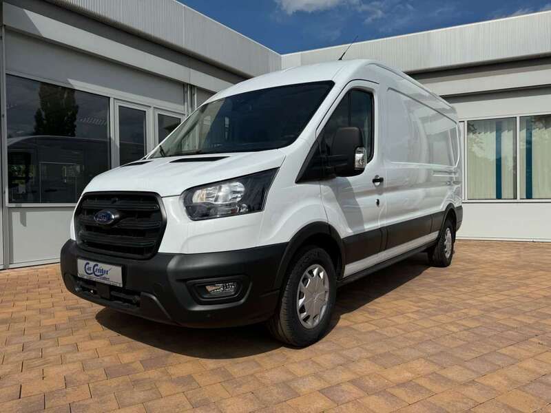 Gebraucht Ford Transit Trend 131 PS (96 kW) 2024 Frostweiß Van / Kleinbus