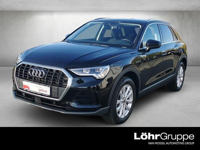 Gebraucht Audi Q3 Ambiente 245 PS (180 kW) 2022 Schwarz SUV