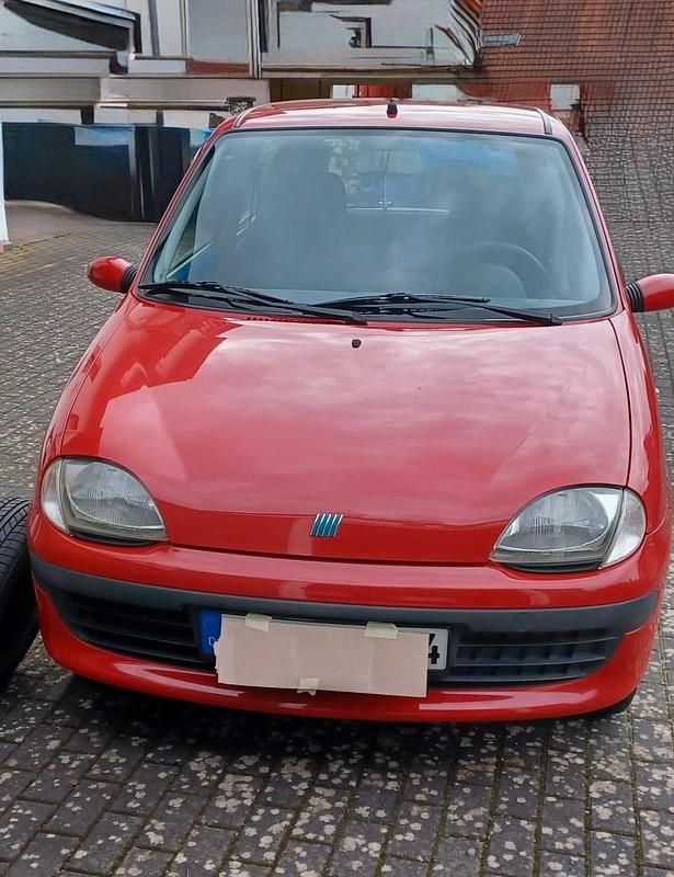 Gebraucht Fiat Seicento 54 PS (39 kW) 2000 Rot Kleinwagen
