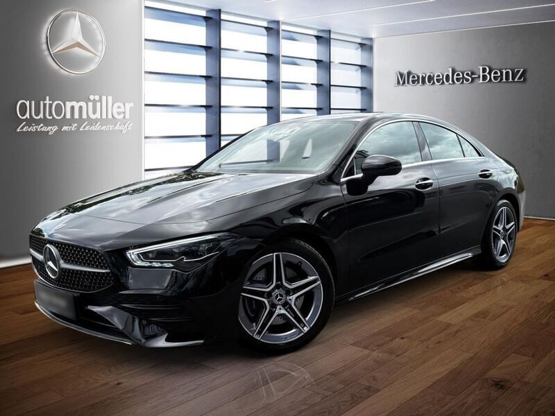 Schwarz Gebraucht 2024 Mercedes CLA200 AMG Coupé | 38.980 € (Fairer Preis) - Bild 1/4
