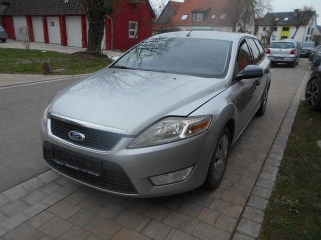 Gebraucht Ford Mondeo Titanium 131 PS (96 kW) 2007 Grau Kombi