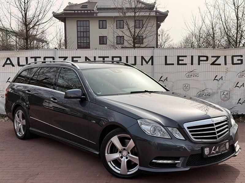 Gebraucht Mercedes E200 AMG 136 PS (100 kW) 2012 Grau Kombi
