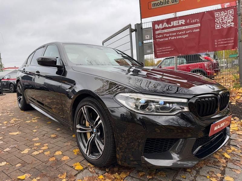 Schwarz Gebraucht 2018 BMW M5 Performance Limousine | 61.990 € (Fairer Preis) - Bild 1/4