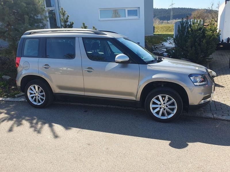 Gebraucht Skoda Yeti 105 PS (77 kW) 2015 SUV