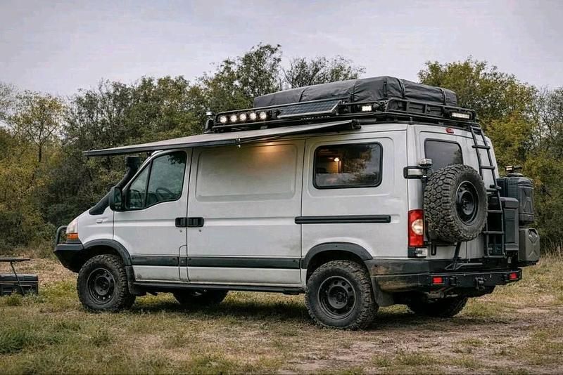 Second-hand Renault Master 85 CP (62 kW) 2005 Gri Monovolum