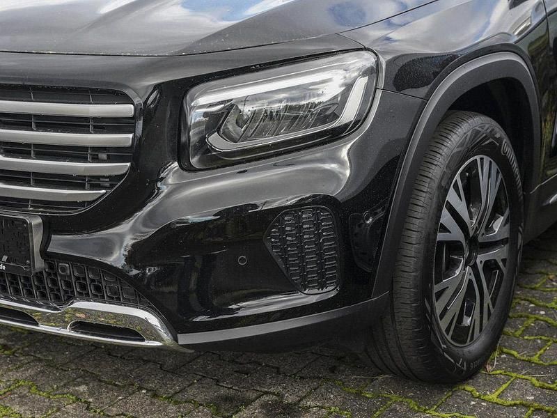 Gebraucht Mercedes GLB200 Advanced 163 PS (119 kW) 2025 Schwarz SUV