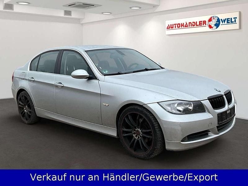 Gebraucht BMW 325 Comfort Edition 218 PS (160 kW) 2006 Silber Limousine