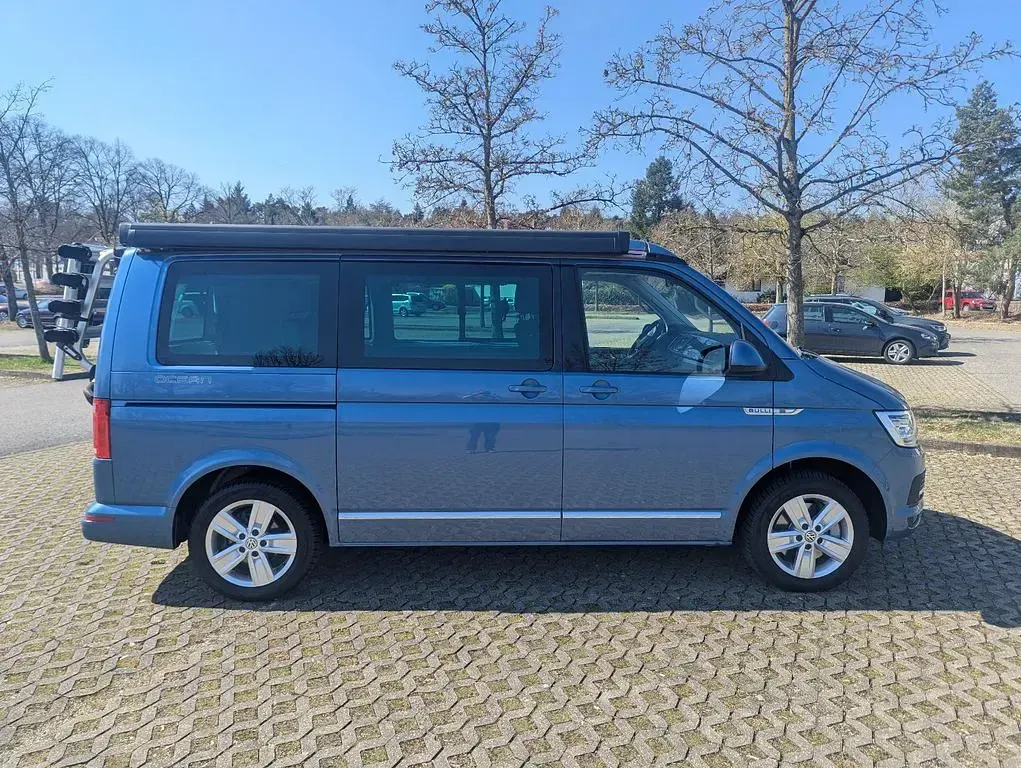 Gebraucht VW California California 204 PS (150 kW) 2018 Blau Van