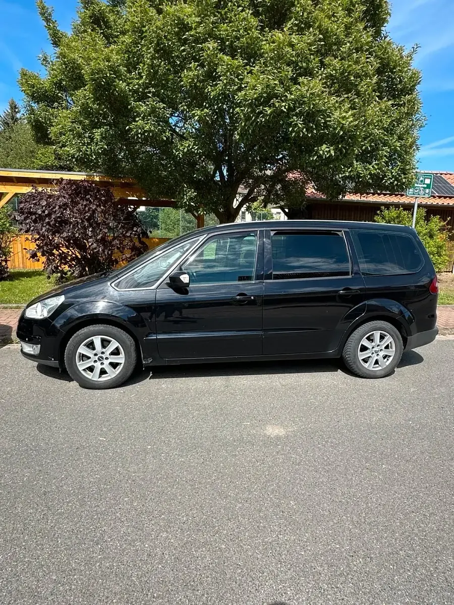Gebraucht Ford Galaxy 141 PS (103 kW) 2008 Schwarz Van / Kleinbus