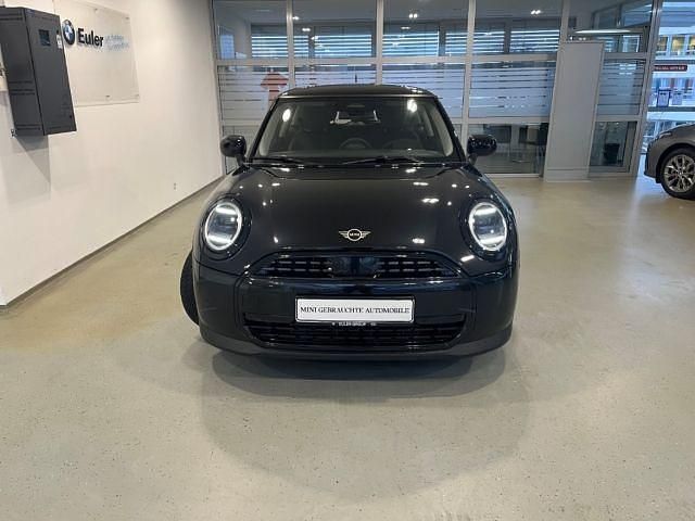 Gebraucht Mini Cooper Classic 156 PS (114 kW) 2024 Schwarz Kleinwagen