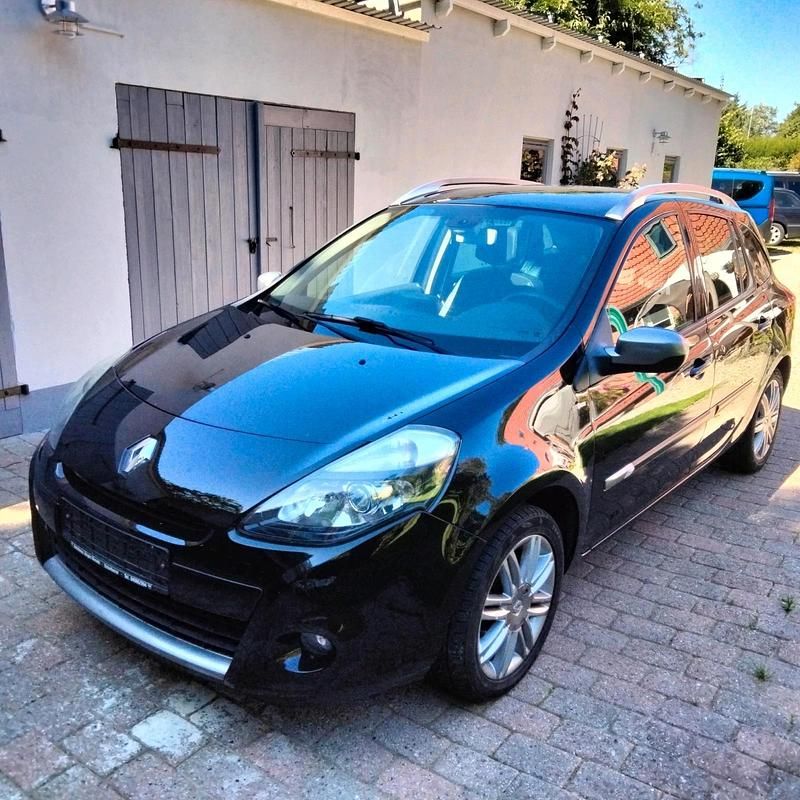 Schwarz Gebraucht 2012 Renault Clio III Night&Day Kombi | 3.200 € - Bild 1/4