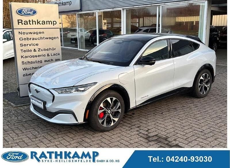 Gebraucht Ford Mustang Mach-E Premium 197 kW (269 PS) 2023 Space white SUV