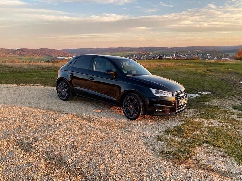 Gebraucht Audi A1 Sportback 125 PS (91 kW) 2015 Schwarz Kleinwagen