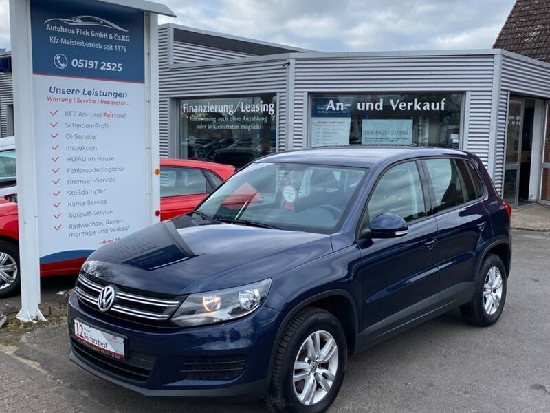 Blau Gebraucht 2011 VW Tiguan Trendline SUV | 12.470 € (Teuer) - Bild 1/4