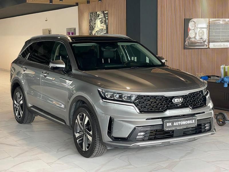 (klg) steel grey met. Gebraucht 2021 Kia Sorento Platinum SUV | 39.900 € (Etwas zu teuer) - Bild 1/4