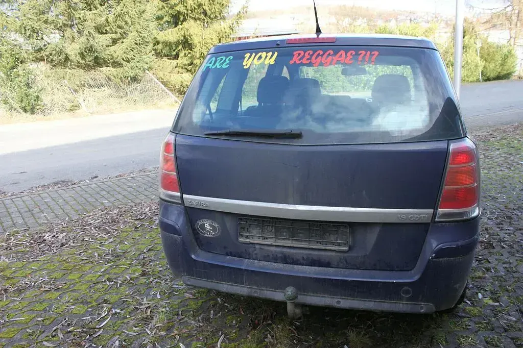 Gebraucht Opel Zafira 120 PS (88 kW) 2005 Blau metallic Van / Kleinbus