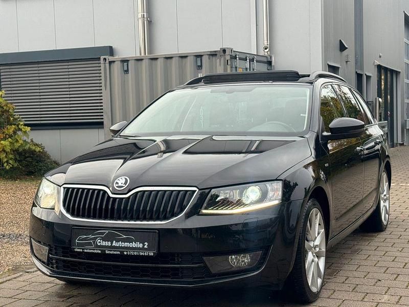 Schwarz Gebraucht 2016 Skoda Octavia Joy Kombi | 13.990 € (Fairer Preis) - Bild 1/4