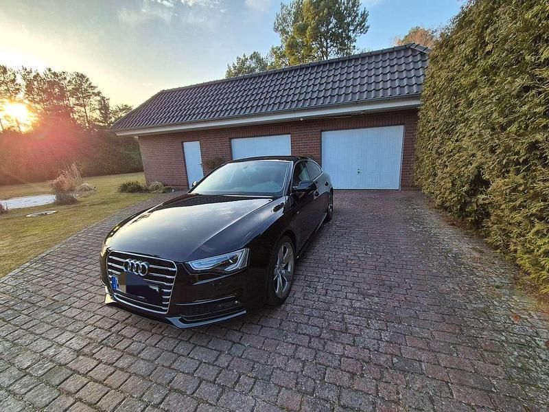 Gebraucht Audi A5 144 PS (105 kW) 2016 Schwarz Coupé