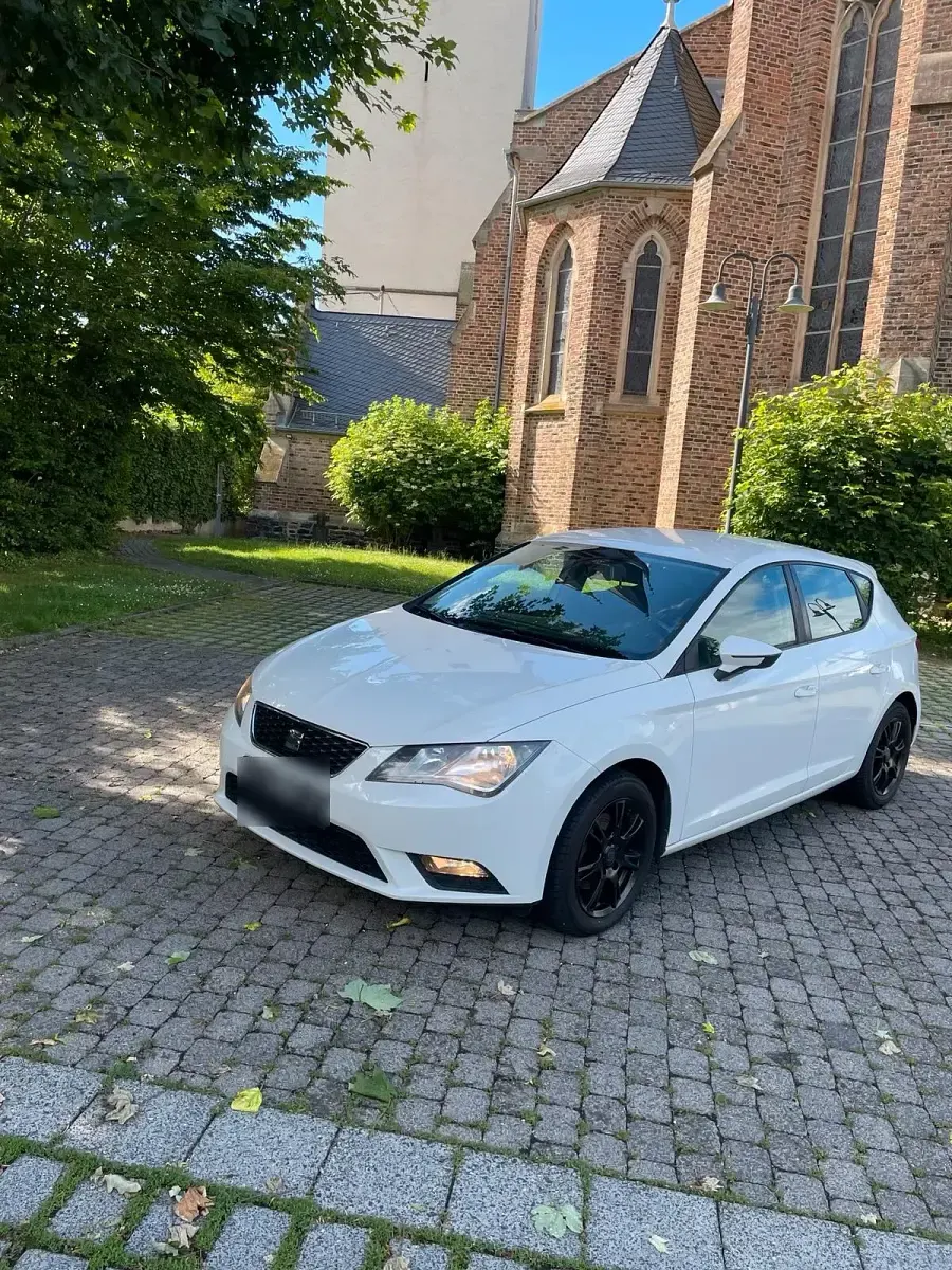 Gebraucht Seat Leon 150 PS (110 kW) 2014 Weiß Limousine