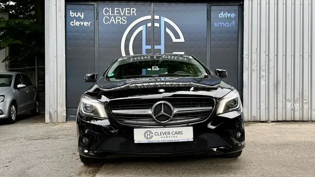 Gebraucht Mercedes CLA180 122 PS (89 kW) 2013 Schwarz Coupé