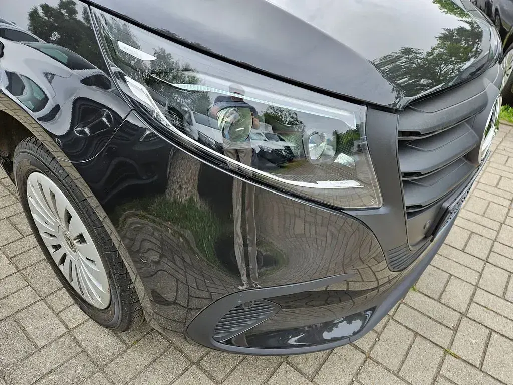 Gebraucht Mercedes Vito 163 PS (119 kW) 2025 Graphitgrau Van