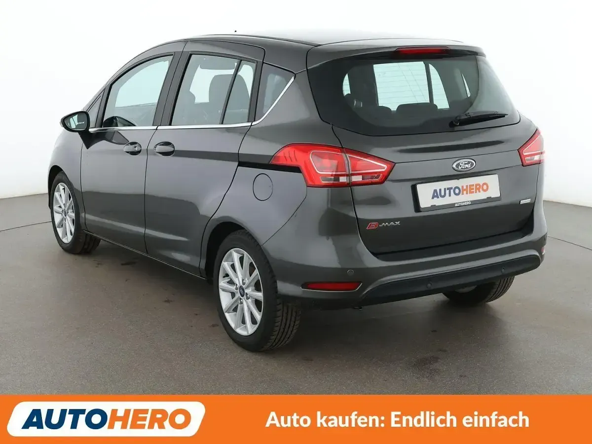 Gebraucht Ford B-MAX Titanium 125 PS (91 kW) 2016 Silber Van / Kleinbus
