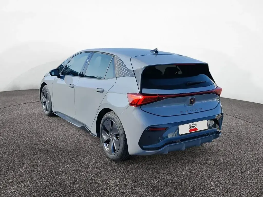 Używany Cupra Born 150 kW (204 KM) 2023 Szary Hatchback