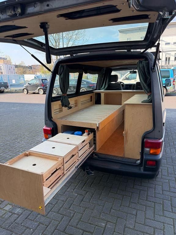 Gebraucht VW T4 68 PS (50 kW) 1996 Silber Van
