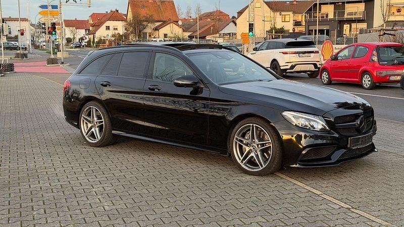 Gebraucht Mercedes C63 AMG AMG 476 PS (350 kW) 2016 Schwarz Limousine