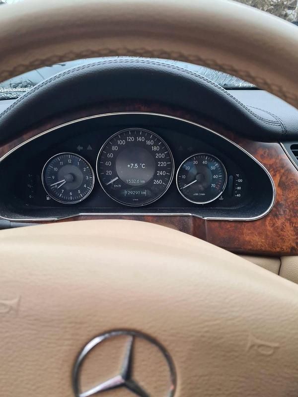 Gebraucht Mercedes CLS350 272 PS (200 kW) 2005 Beige Coupé