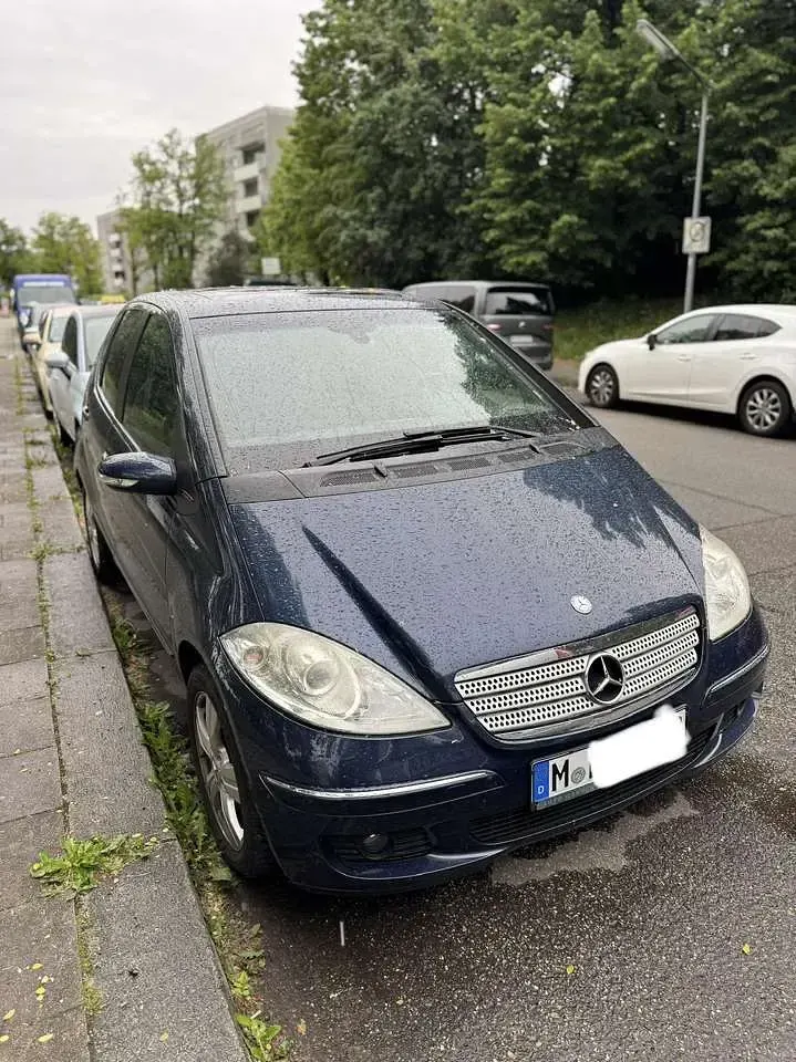 Gebraucht Mercedes A150 Classic 95 PS (69 kW) 2008 Blau Limousine