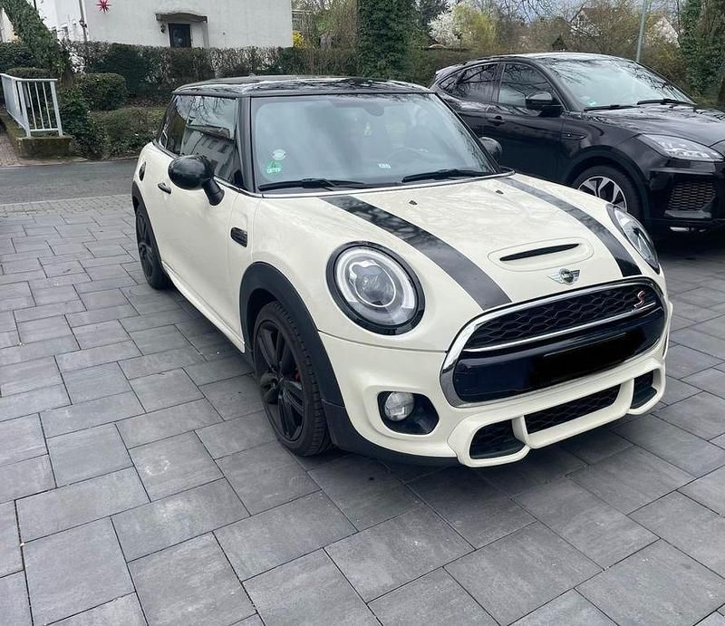 Gebraucht Mini John Cooper Works 192 PS (141 kW) 2017 Beige Kleinwagen