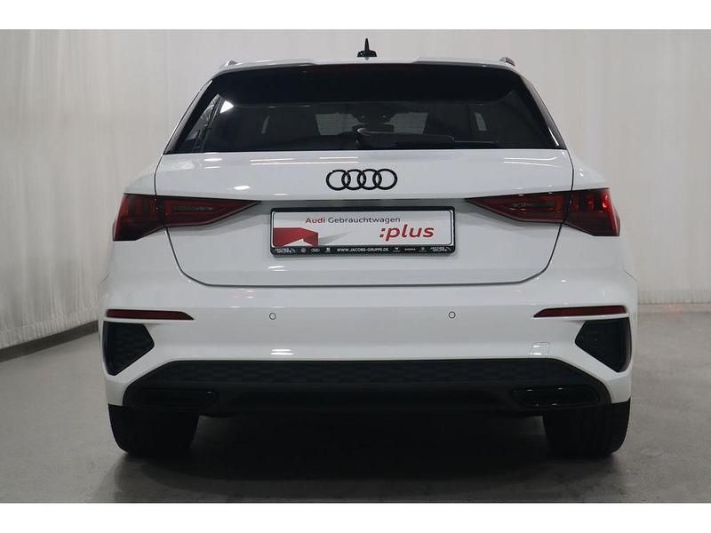 Gebraucht Audi A3 S-Line 245 PS (180 kW) 2022 Weiß Limousine