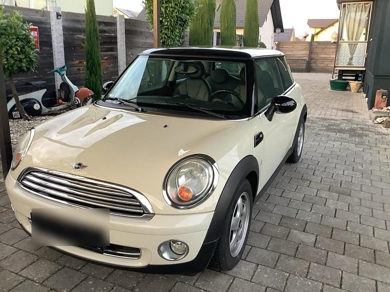Gebraucht Mini Cooper 89 PS (65 kW) 2007 Weiß Kleinwagen