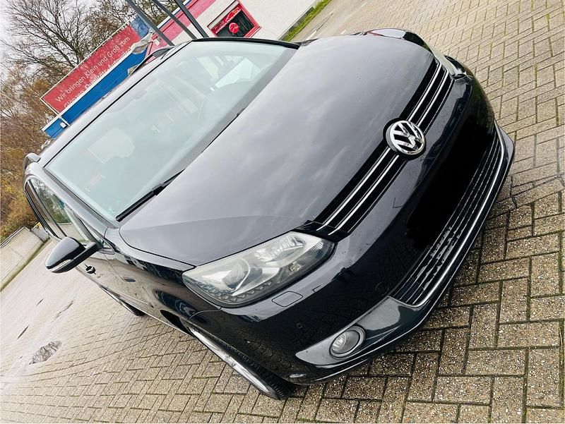 Schwarz Gebraucht 2010 VW Touran Van / Kleinbus | 5.950 € (Superpreis) - Bild 1/4