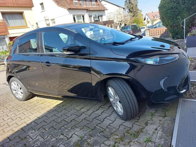 Gebraucht Renault Zoe 64 kW (88 PS) 2014 Schwarz Kleinwagen