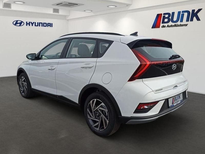 Gebraucht Hyundai Bayon Trend 101 PS (74 kW) 2025 Weiß SUV