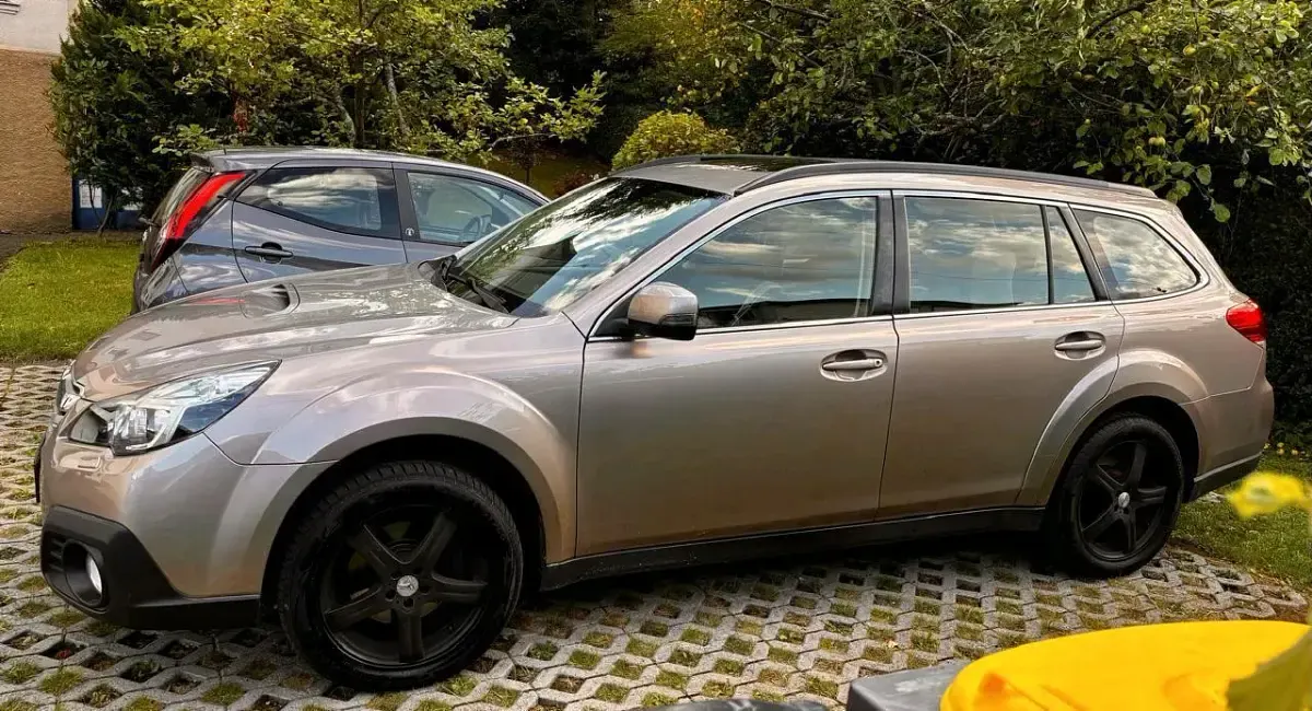 Gebraucht Subaru Outback 150 PS (110 kW) 2013 Andere farben Kombi