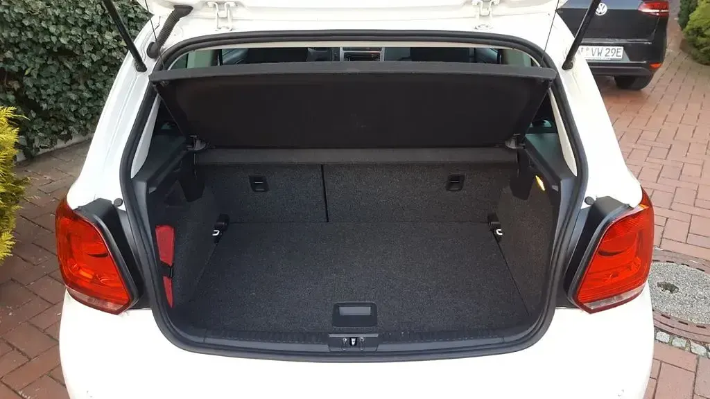 Gebraucht VW Polo Life 105 PS (77 kW) 2013 Weiß Kleinwagen
