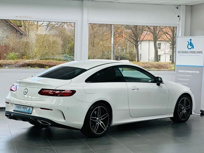 Gebraucht Mercedes E350 AMG line 286 PS (210 kW) 2020 Weiß Coupé