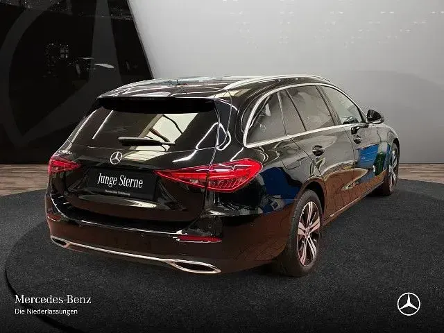 Gebraucht Mercedes C300e 313 PS (230 kW) 2023