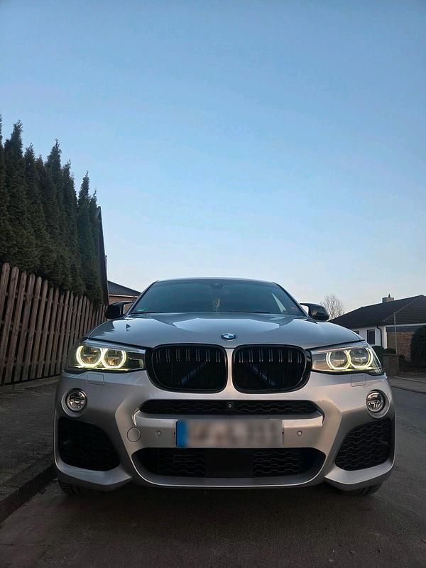 Gebraucht BMW X4 M Sport 313 PS (230 kW) 2014 Silber SUV