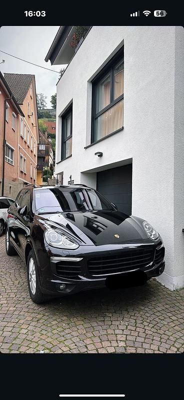 Schwarz Gebraucht 2017 Porsche Cayenne Turbo Platinum Edition SUV | 40.999 € - Bild 1/4