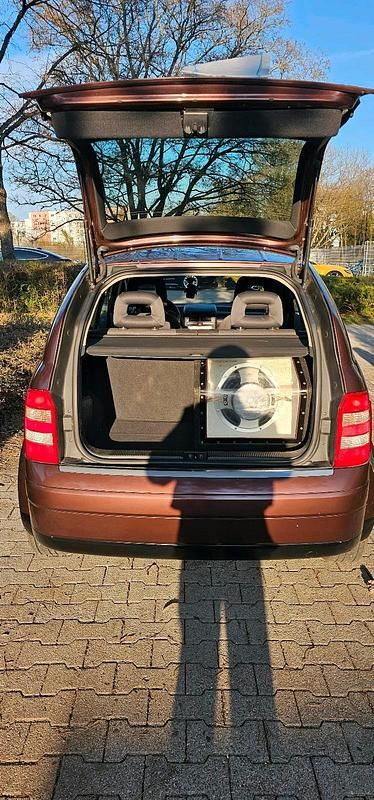 Gebraucht Audi A2 74 PS (54 kW) 2002 Rot Kleinwagen