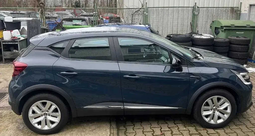 Gebraucht Renault Captur Experience 101 PS (74 kW) 2020 Grau SUV