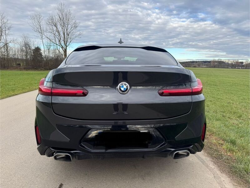Schwarz Gebraucht 2023 BMW X4 M Sport SUV | 53.450 € (Guter Preis) - Bild 1/4