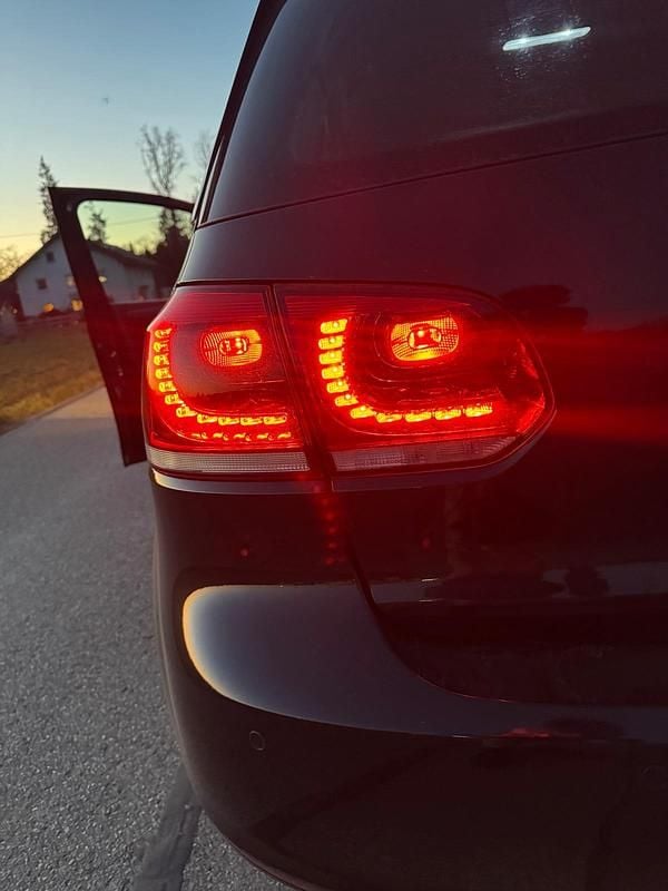 Gebraucht VW Golf VII Style 122 PS (89 kW) 2012 Schwarz Limousine